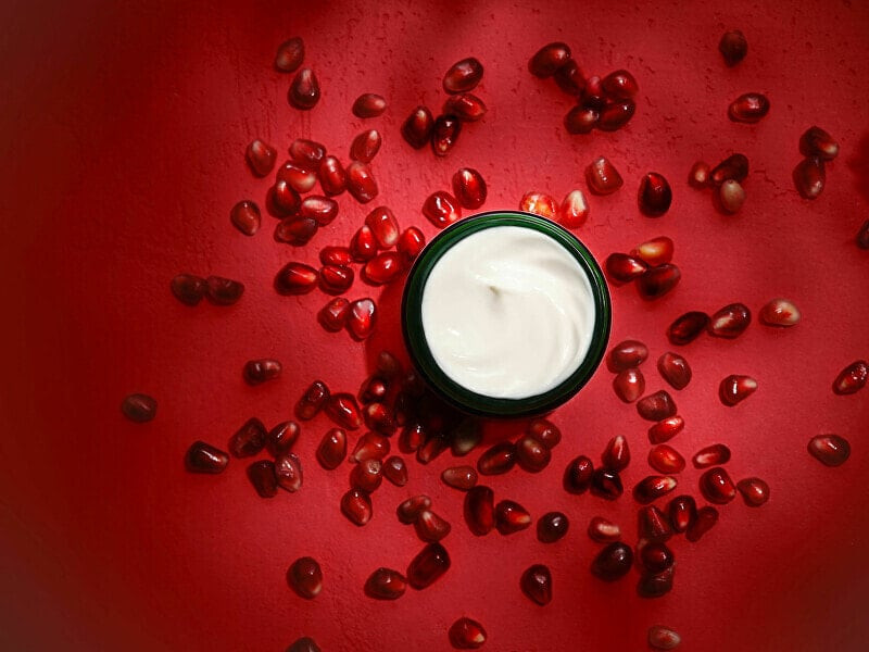 Крем-лифтинг укрепляющий дневной «Pomegranate & Maca Peptide Firming Day Cream» | Granatapfel | Weleda | Фото 2
