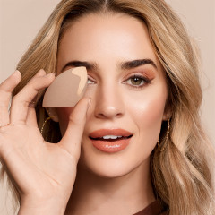 Набор спонжей для макияжа «New Nudes Real Reveal Sponge Duo» - Фото 5