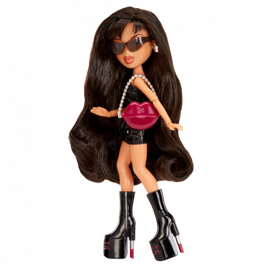 Кукла «Кайли Дженнер дневной образ с аксессуарами Bratz»