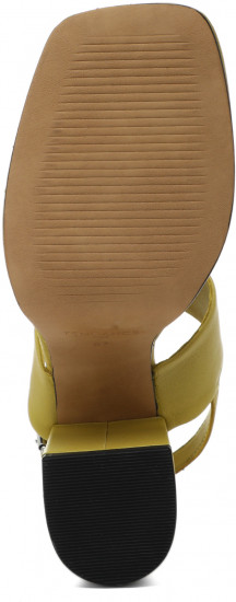 Босоножки женские