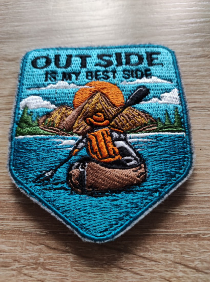 Шеврон «Outside is my best side»