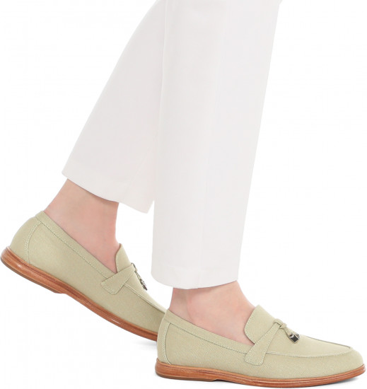 Лоферы женские