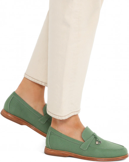 Лоферы женские