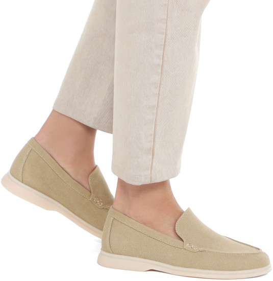 Лоферы женские