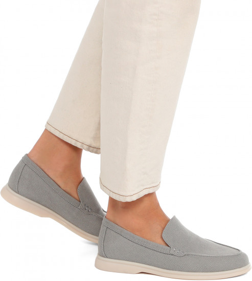 Лоферы женские