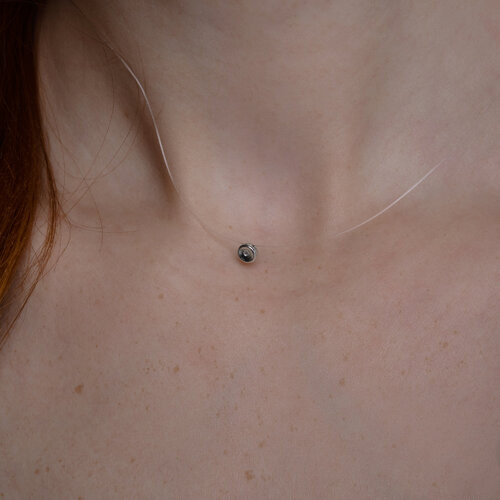 Колье из серебра с бриллиантом