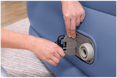 Кровать надувная со встроенным электронасосом «Queen» - Фото 6