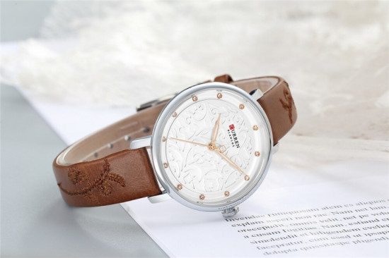 Наручные часы 9046LSIBN