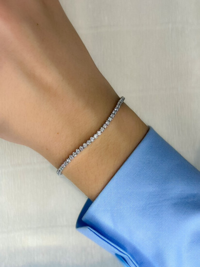 Браслет из серебра c фианитом