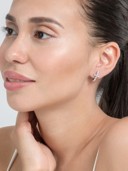 Серьги из серебра с фианитами