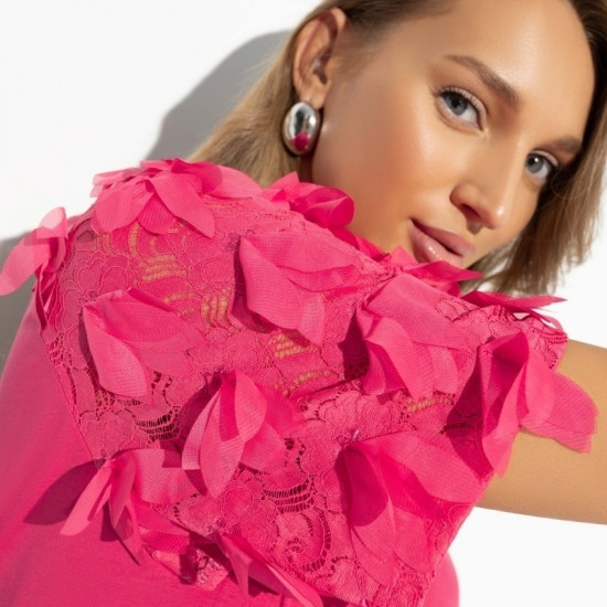 Футболка женская