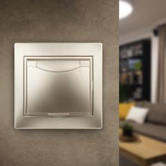 Розетка с крышкой - Фото 3