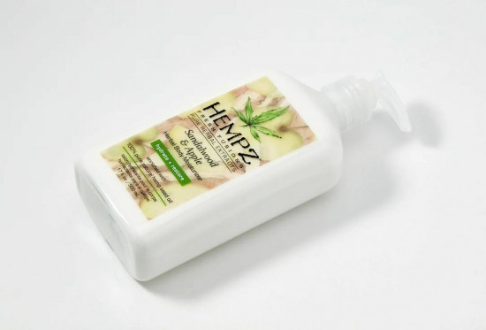 Молочко для тела «Sandalwood & Apple»