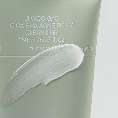 Очищающая пенка с BHA-кислотой и центеллой «Ji Woo Gae Cica BHA Acne Foam Cleansing» - Фото 2
