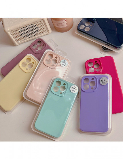 Силиконовый цветной чехол Iphone 14P ro