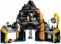 Логово Гармадона в жерле вулкана - Фото 2