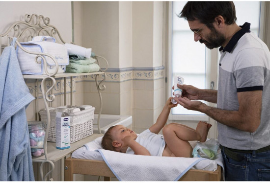 Крем защитный под подгузник с цинком «Baby moments»