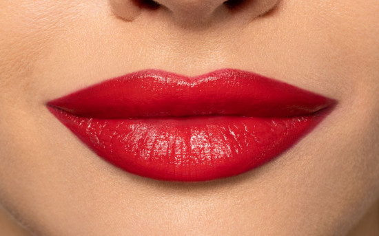Помада-карандаш двусторонняя для губ «Vamp! Creamy Duo», тон 010 True red