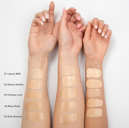 Тональный крем «Flawless Glow», оттенок 01 Luxury Milk