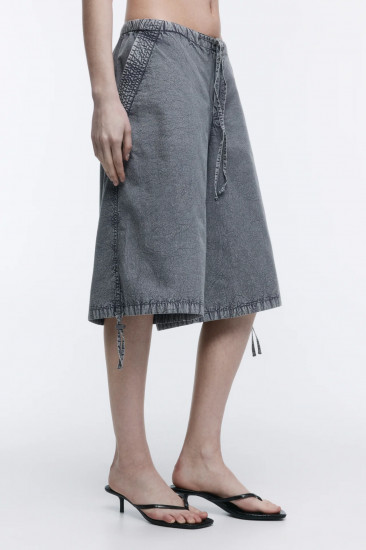 Шорты-бриджи с вареным эффектом женские