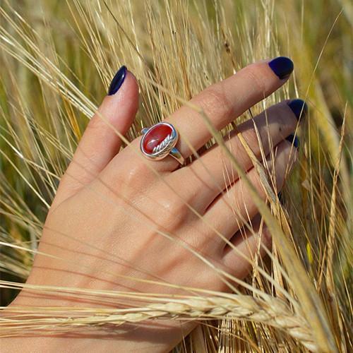 Кольцо из серебра с агатом