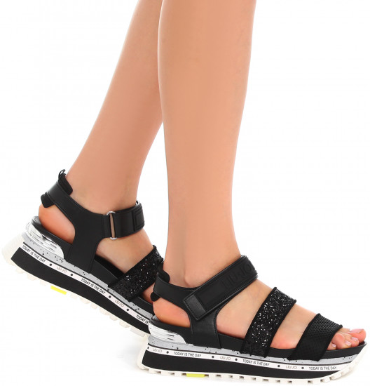 Сандалии женские Wonder Maxi 07