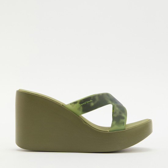 Шлепанцы женские