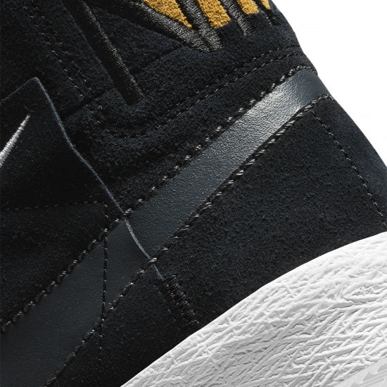 Кроссовки мужские «SB Blazer Mid»