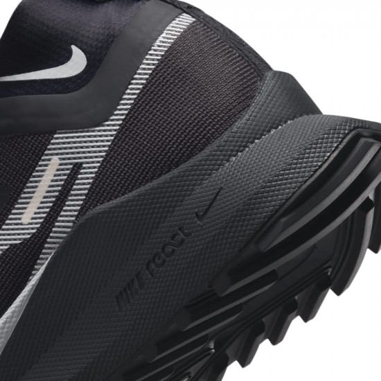 Кроссовки женские «React Pegasus Trail4 Gore-Tex»