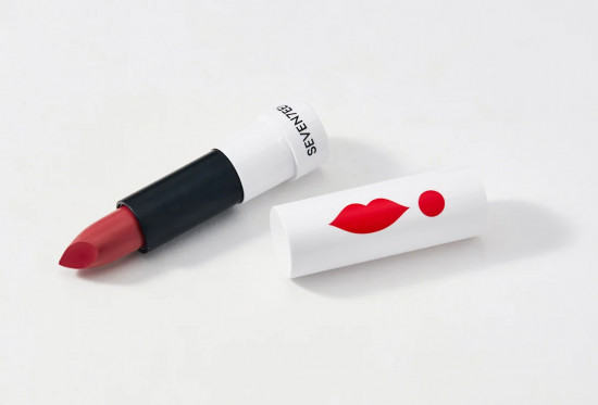 Помада для губ устойчивая матовая «Matte lasting lipstick» SPF 15, тон 09 Сливовое вино