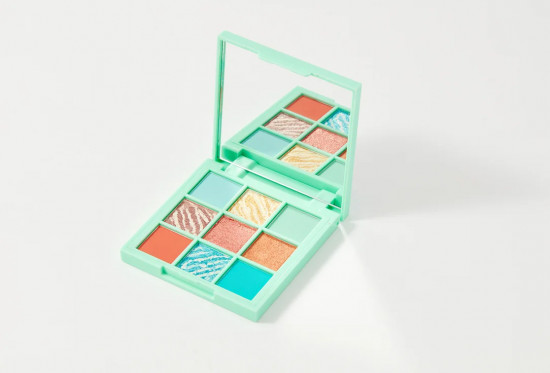 Палетка теней для век «B.Colour Pigment palette», оттенок 02 Pistachio cake