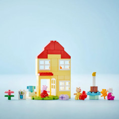 Конструктор Duplo 10433 Дом для дня рождения Свинки Пеппы. Peppa Pig Birthday House - Фото 8