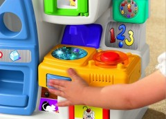 Игрушка развивающая "Кухня" - Фото 1