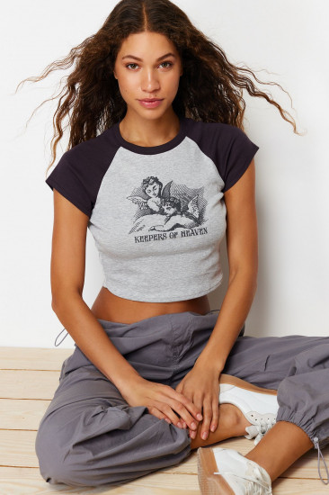 Футболка женская