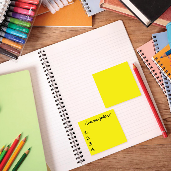 Блок самоклеящийся