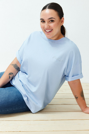 Футболка женская