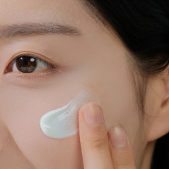 Солнцезащитный крем «Centella Hyalu-Cica Sun Serum» - Фото 5