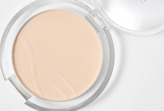 Пудра компактная для лица «BB Nude powder 3 in 1», оттенок 02 Beige