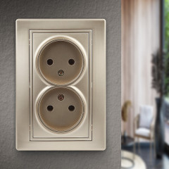 Розетка двойная без заземления - Фото 2