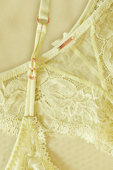 Бюстгальтер