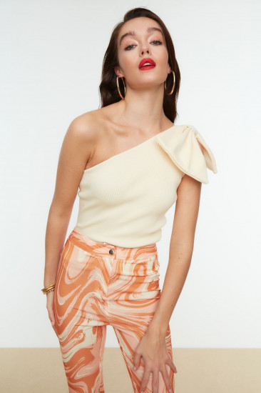 Топ женский