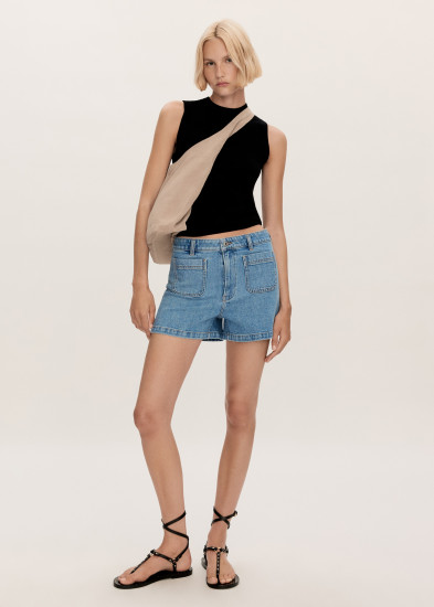 Шорты женские