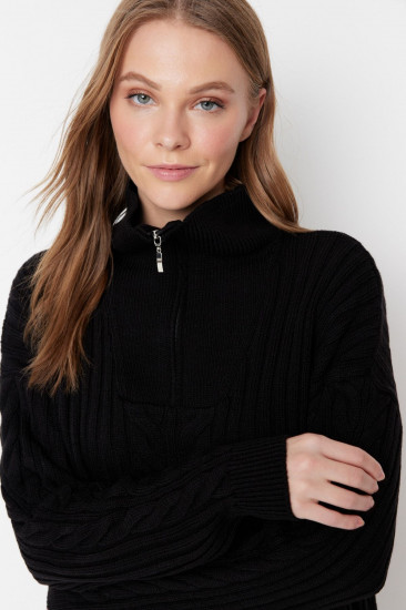 Свитер женский