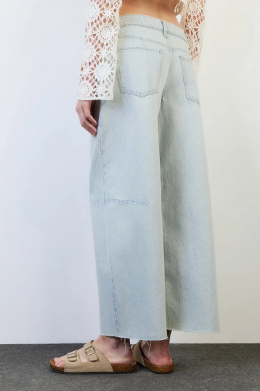 Джинсы женские