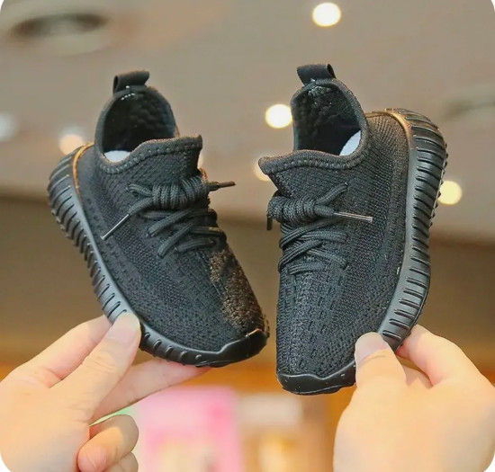 Кроссовки для мальчиков «Yeezy»
