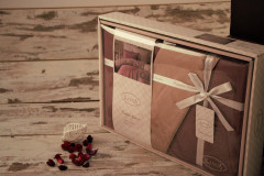 Комплект постельного белья Loft (евро, сатин-премиум, 2 наволочки 50х70 и 2 наволочки 70х70, шоколадный-кофейный) - Фото 1