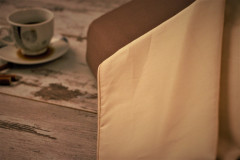 Комплект постельного белья Loft (евро, сатин-премиум, 2 наволочки 50х70 и 2 наволочки 70х70, коричневый-бежевый) - Фото 4