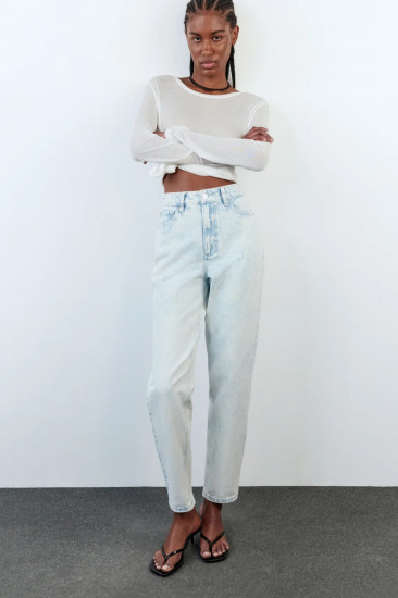 Джинсы женские