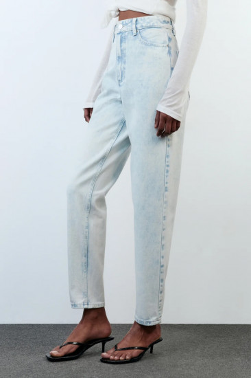 Джинсы женские