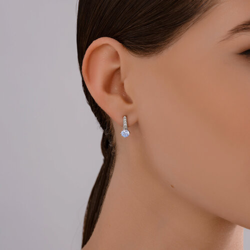 Серьги из серебра с фианитами